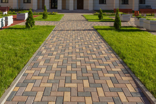Best Driveway Pavers Cost  in Flatonia, TX