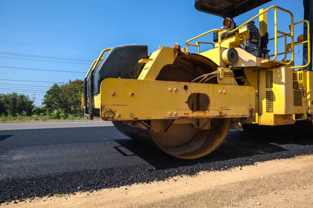 Best Custom Driveway Pavers  in Flatonia, TX